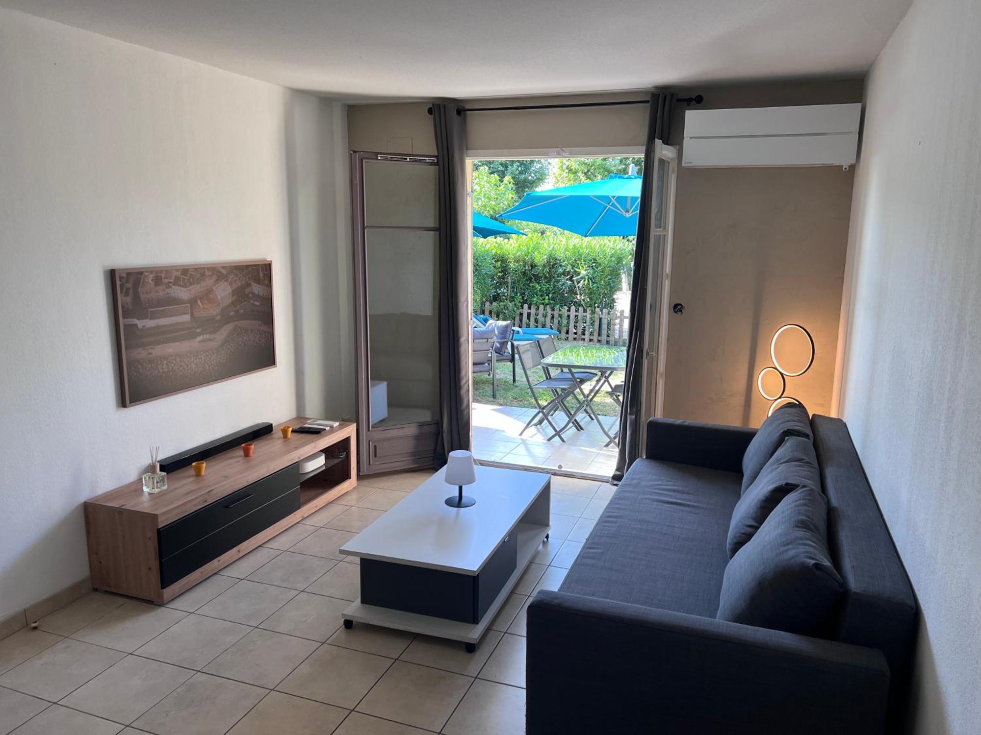 Appartement T2 Avec Jardin Prive, Piscine Et Barbecue Lorgues Eksteriør bilde